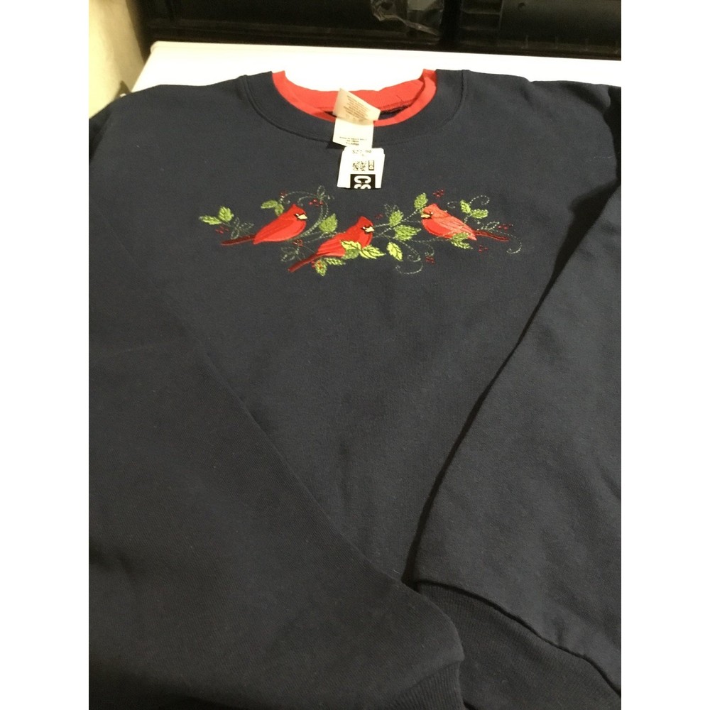 Red bird sweatshirt Size XLarge NWT